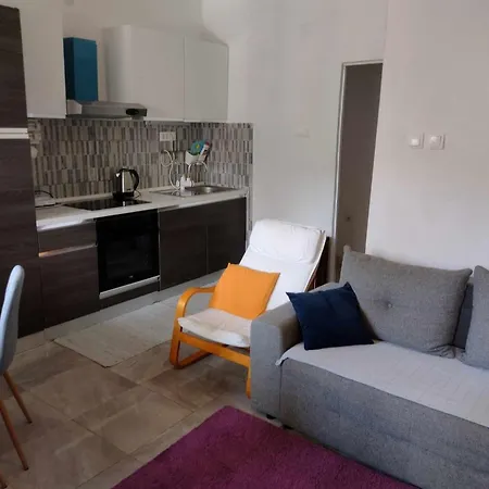 Apartment Beautiful With 2 Terraces And A Parking Space *