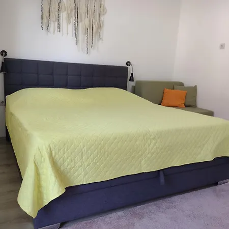 Beautiful With 2 Terraces And A Parking Space Apartamento Kaštela