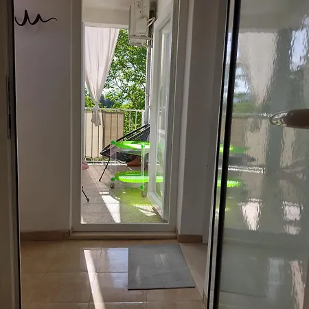 Beautiful With 2 Terraces And A Parking Space *
